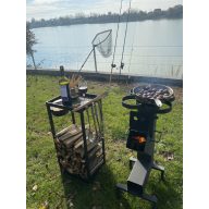 Vrtna pečica in štedilnik s stojalom za shranjevanje