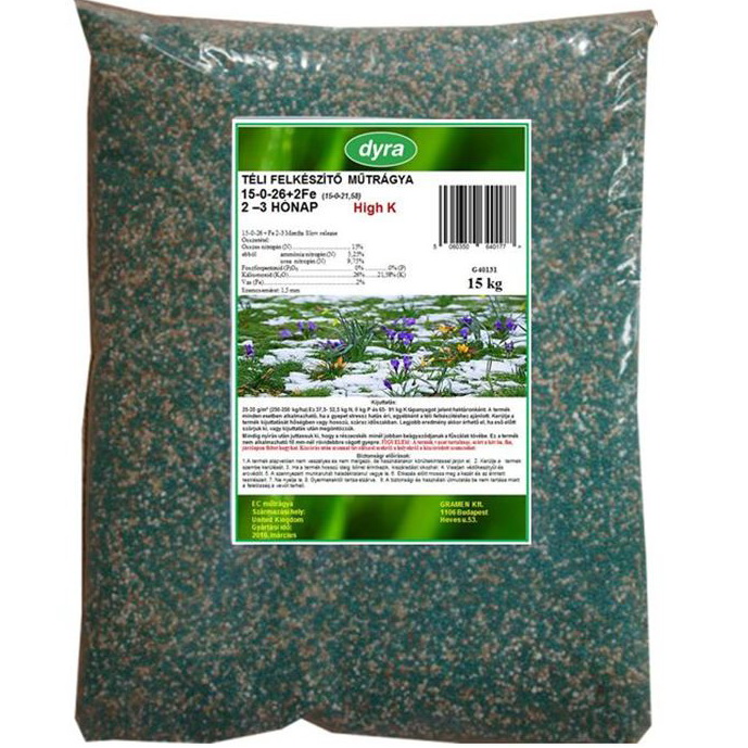 Dyra Zimsko pripravljen travniški gnoj (15-0-26+2Fe) 2-3 mesece 15 kg