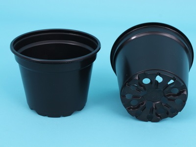 Plastic pots 8,5 (2607 pcs/carton) R. grey