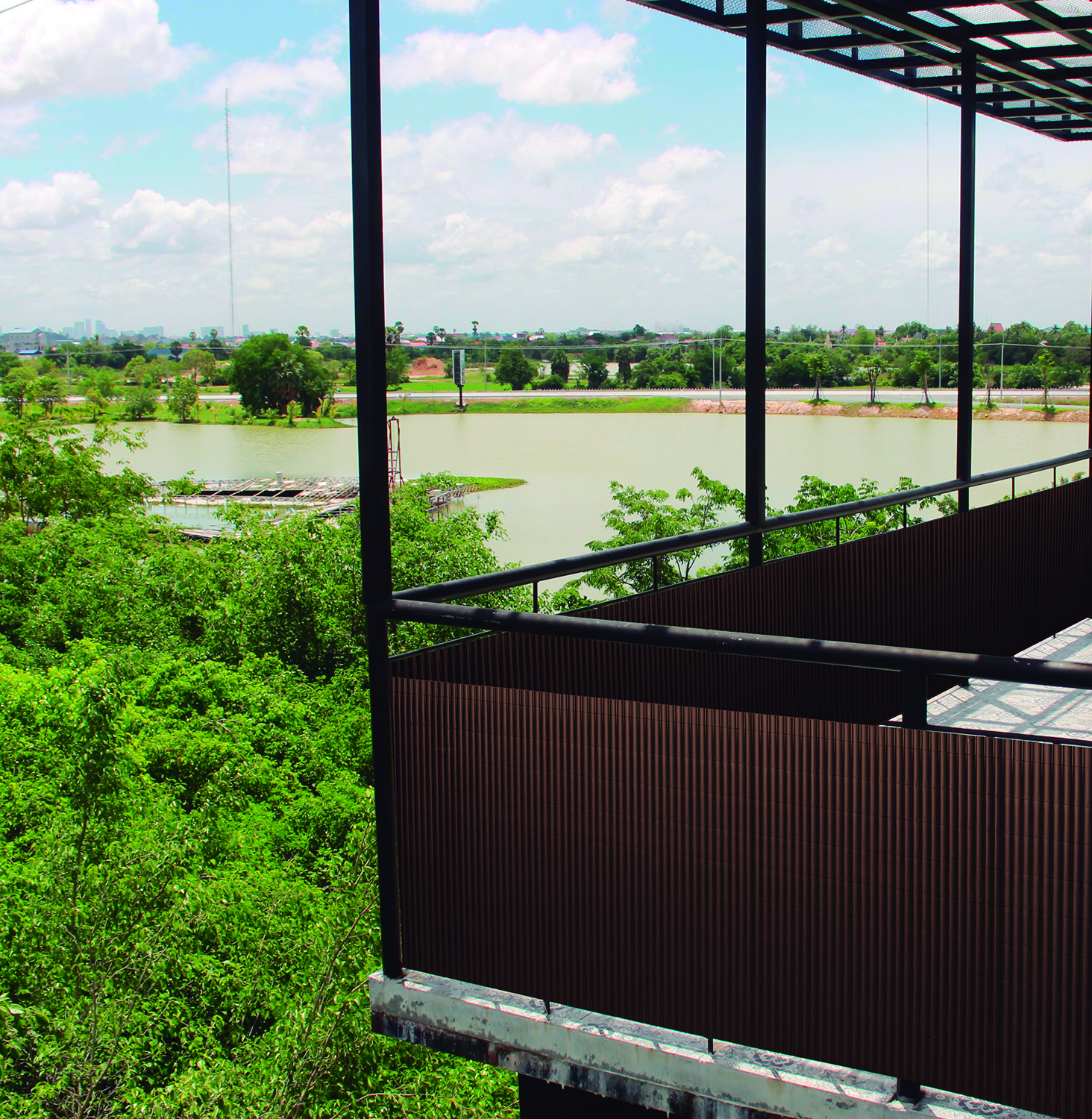 Oval plastic reed Litecane PVC brown 1x3 m