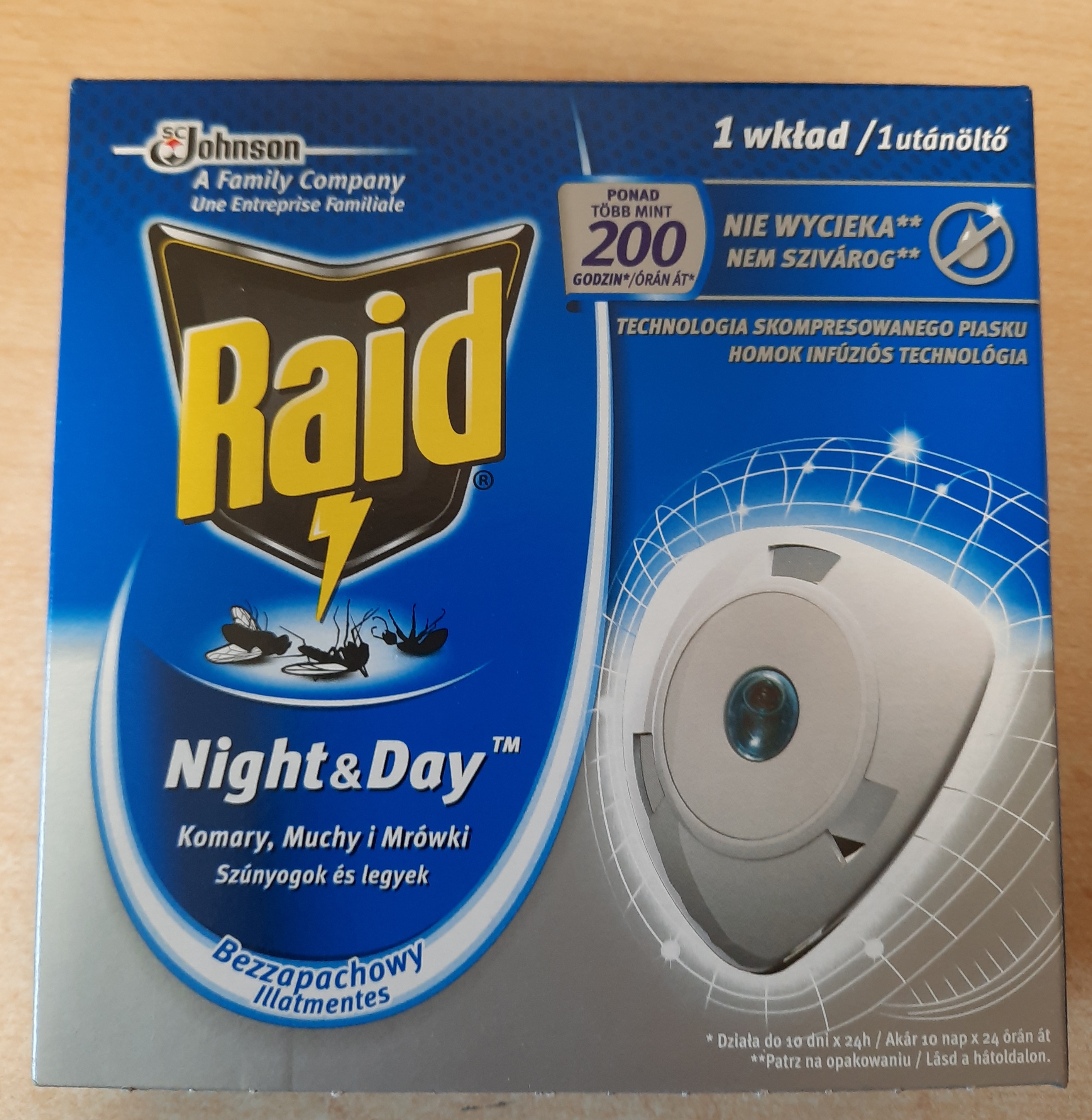 Raid Night&amp;Day Odganjalec komarjev in muh z diskom za ponovno polnjenje 1 kos