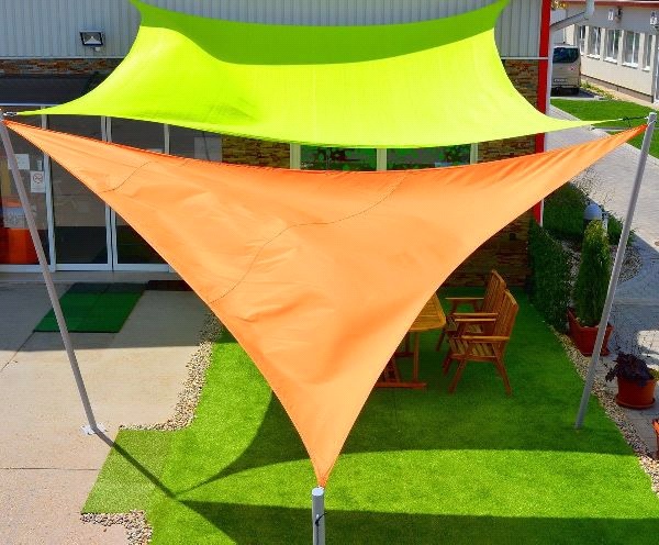 Sončno jadro zeleno 5x5 m 230g/m2
