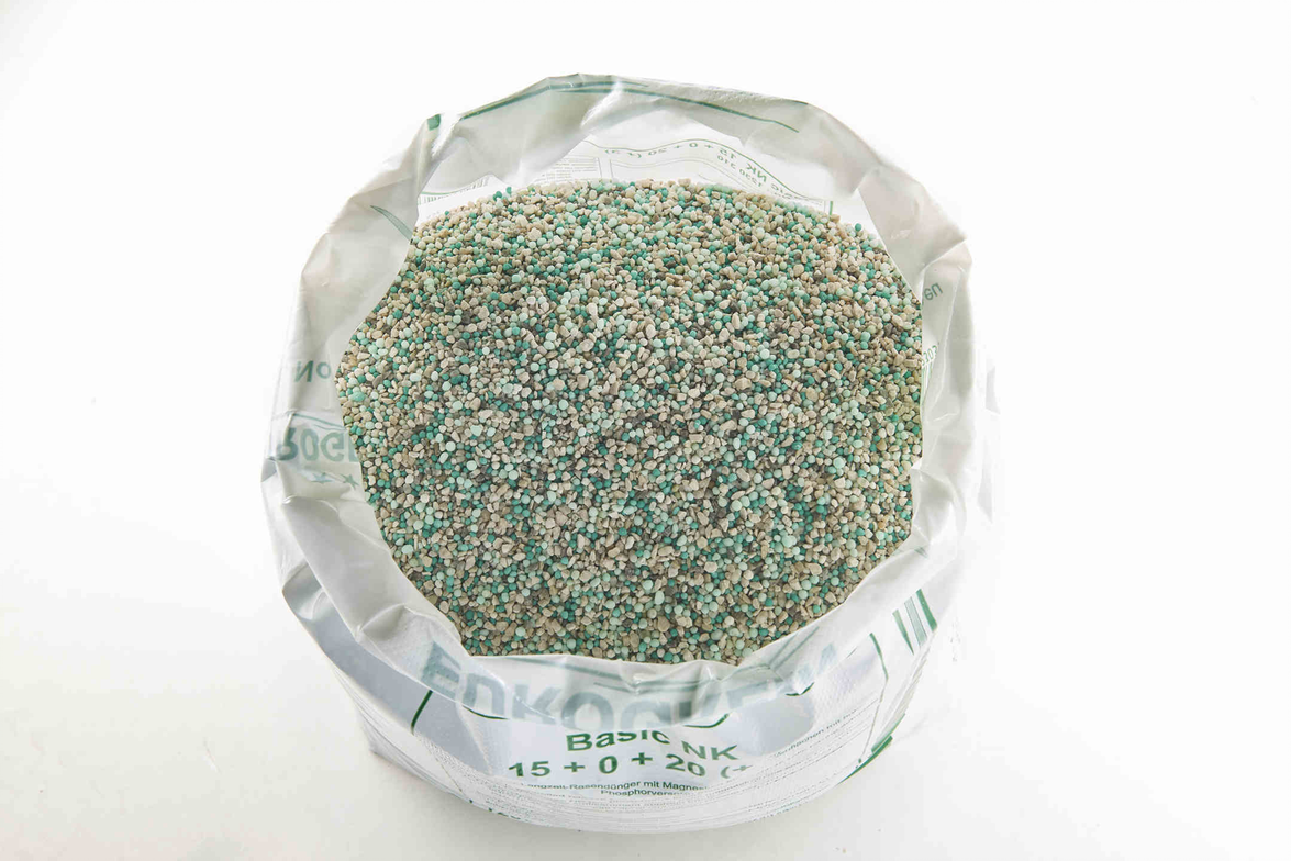 Eurogreen Basic NK gnoj za trato 15+0+20(+3) 25 kg
